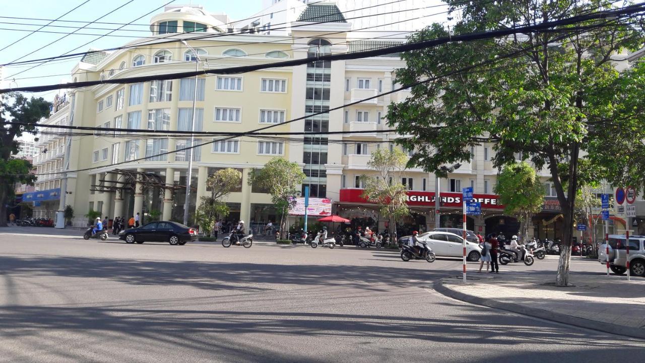 Hotel Yen Indochine Нячанг Екстер'єр фото
