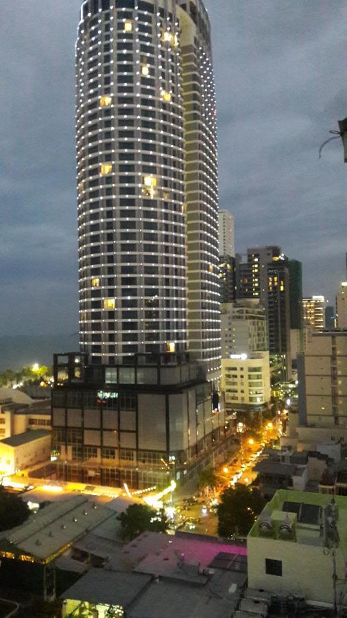 Hotel Yen Indochine Нячанг Екстер'єр фото