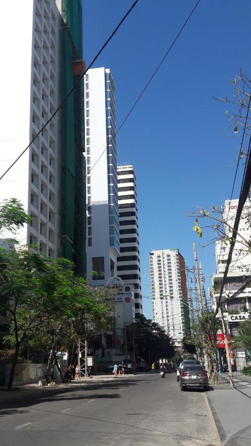 Hotel Yen Indochine Нячанг Екстер'єр фото